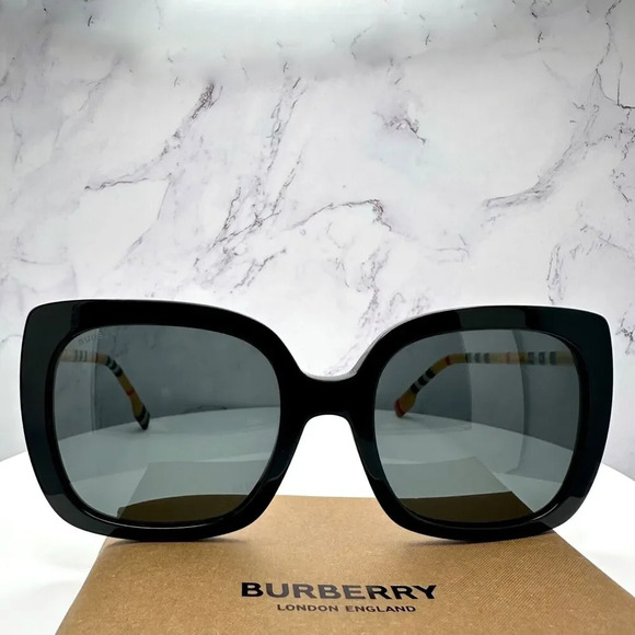 Burberry Sunglasses Black Square Cat Eye Checkered Arm Italy Authentic 54-20-140 - Picture 2 of 16